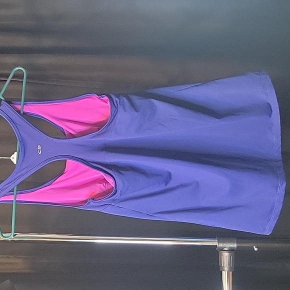 Champion Razor Back Tank - Picture 3 of 3